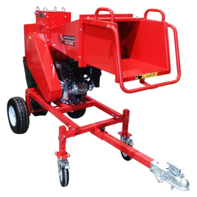 Tocator de crengi tractabil, ROTAKT ROTC-G150, Diametru tocare lemn max.120 mm, Motor termic 15 CP, Pornire electrica