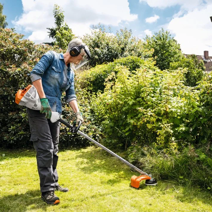 Motocoasă pe benzină STIHL FS 56 – Putere optimă și confort pentru suprafețe mari - imagine 2